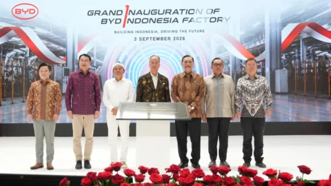 Resmikan Pabrik BYD Subang, Gubernur Jabar Dedi Mulyadi Dorong Integrasi SMA/SMK dengan Industri
